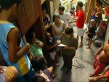 Residents fight to stay in Manila slums