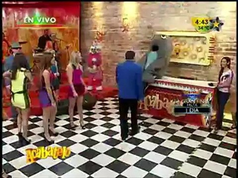 El Delfín vuelve a llenar de espuma a Mario Bezares.