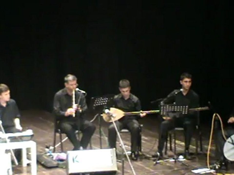 Baran TOSUN yorumu ile AŞAĞIDAN GELİR OMUZ OMUZA