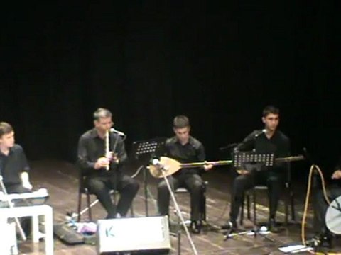 Baran TOSUN yorumu ile AŞAĞIDAN GELİR OMUZ OMUZA