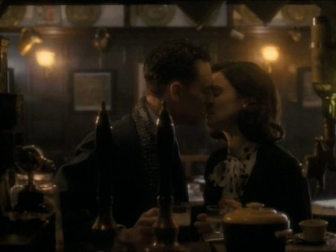 'The Deep Blue Sea' - Tráiler español