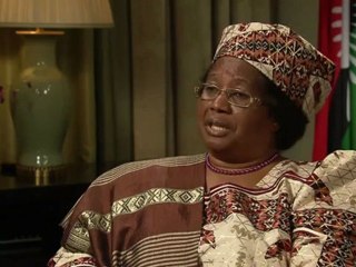 Talk to Al Jazeera - Joyce Banda: 'Malawians deserve better'
