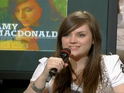 Amy Macdonald - Mr Rock & Roll (Live Taratata + Interview 03-11-2007)