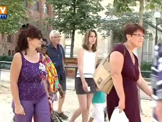 Un mini bus comme salle de spectacle