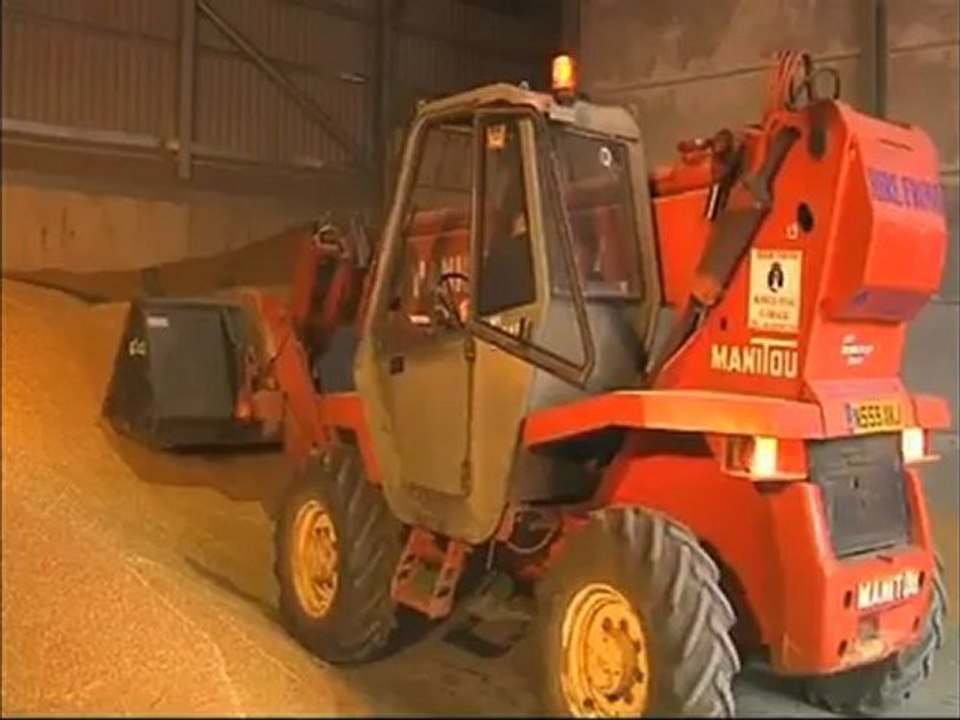 Polycool Grain Ventilation Pedestals from Evans & Pearce