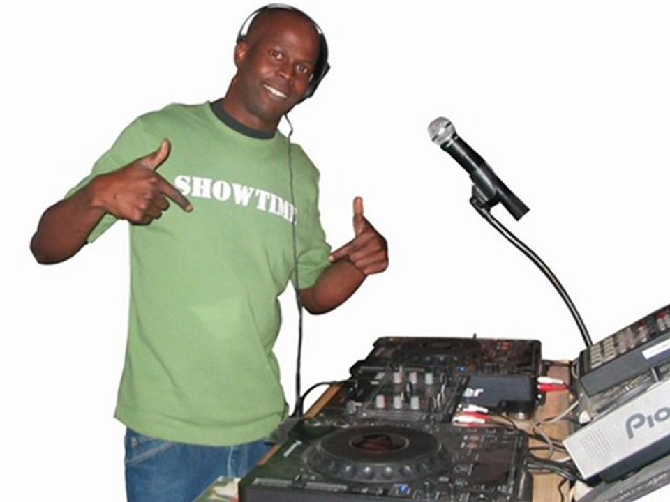 souvenir dj romeo mix zouk-compas (2006-2007) FAYA