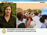Sudan protesters teargassed amid crackdown