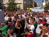 Italie : 2.000 personnes manifestent pour protéger leur...