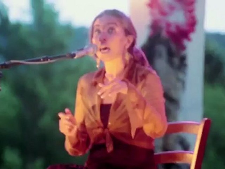 Rocio Marquez en concert à l'oasis Bizz'Art à Dieulefit (1)