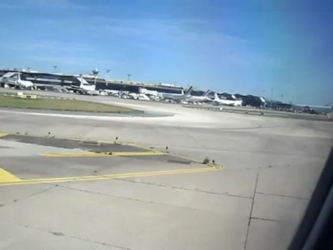 Atterrissage CRJ 1000ER Brit Air à Orly