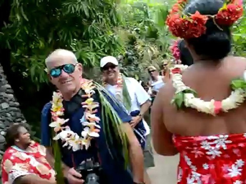 Henua Haka danse au Pearl Lodge 2de16