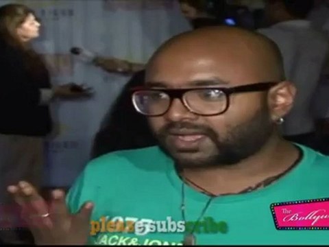 Benny Dayal Sings 'Daru Desi'