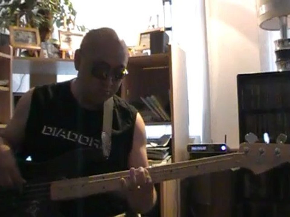 Papa got a brand new bag  James Brown basscover Bob Roha