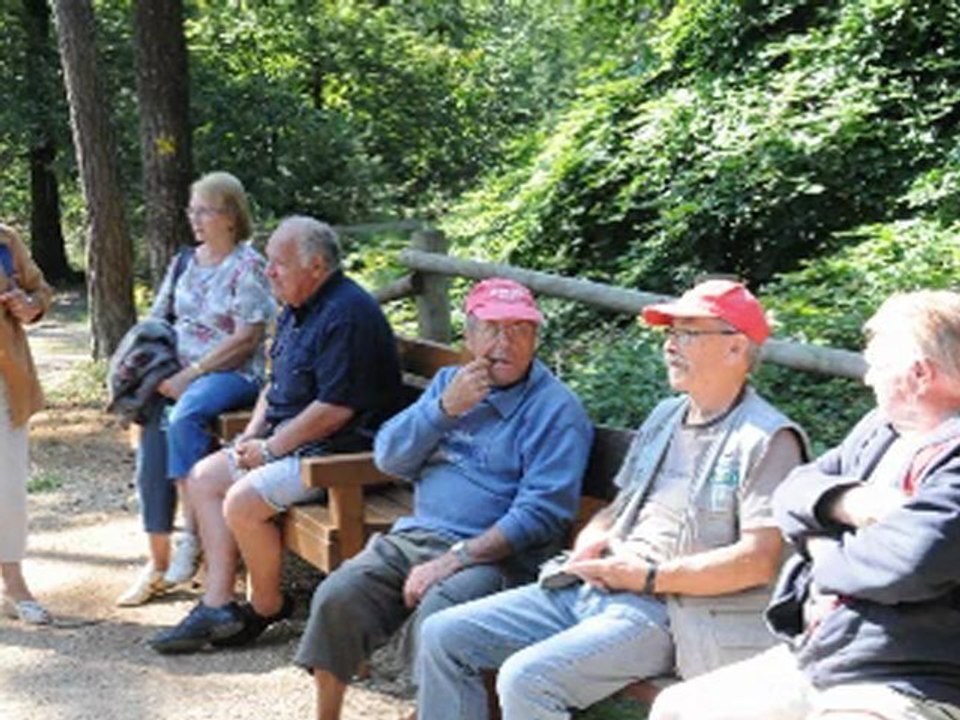 (51) Circuit au pays des bulles juillet - août 2012 Balade d'un club heureux