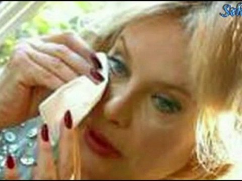 Emel Sayın ♪♪♪♪ Gücendim Sana (Seheryelinden Esintiler)