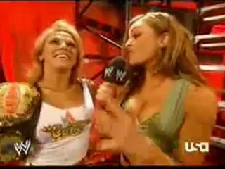 04.10.2006 - Mickie James Interview by Maria