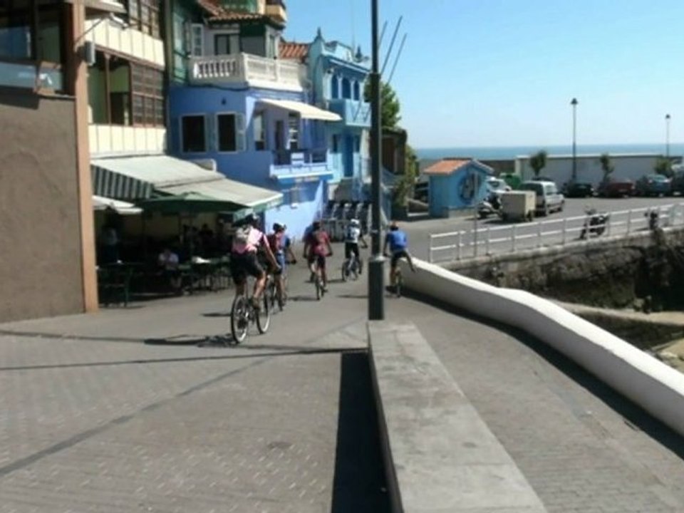 AMBIENTE Puerto antiguo de LUANCO, Asturias