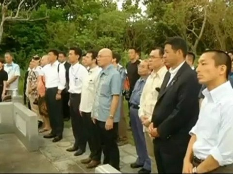 Japanese activists leave for disputed islands