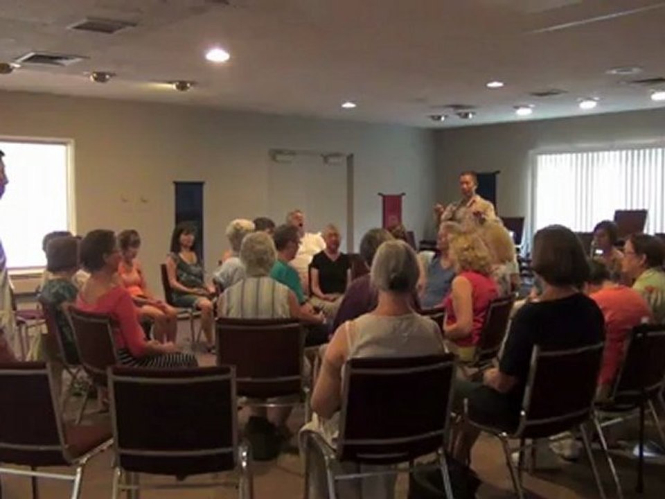 Zhineng Qigong in USA - Master Yuantong Liu and Master Meng organize Hunyuan Qi-Field for healing