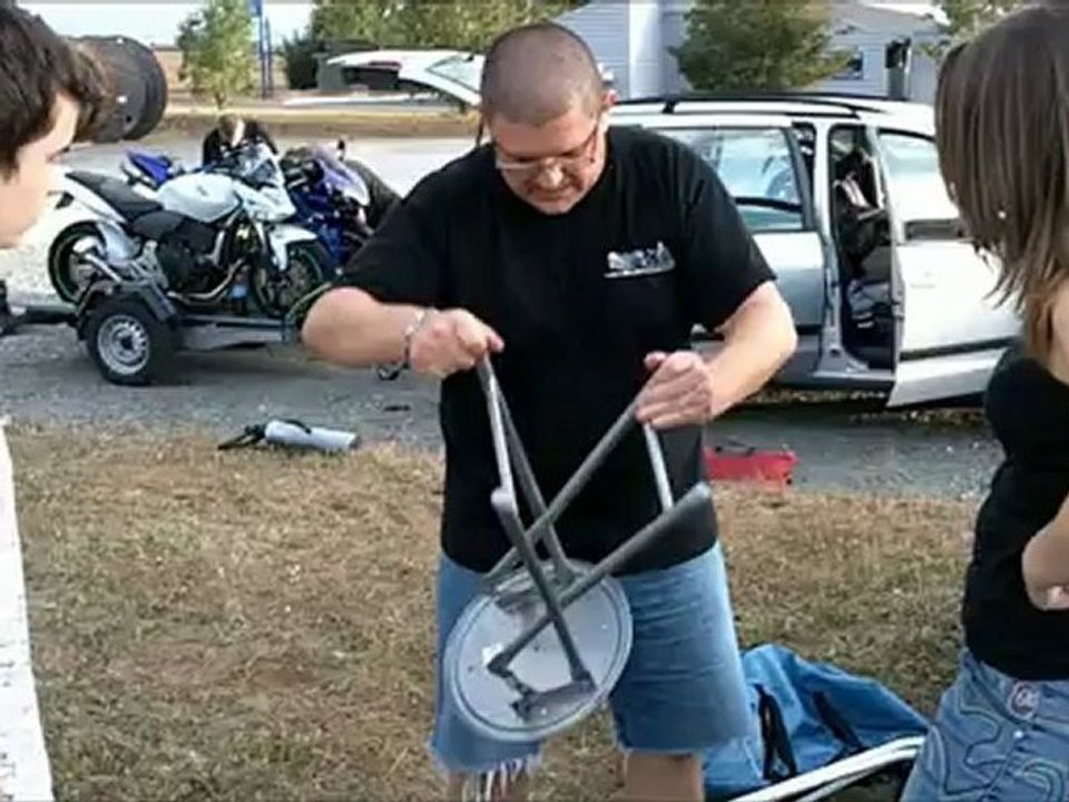 Présentation du groupe d amis breton au roulage libre de Fontenay le comte le 15 aout 2012