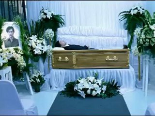 Coffin Lebendig begraben