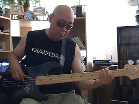 Papa got a brand new bag James Brown basscover2 Bob Roha