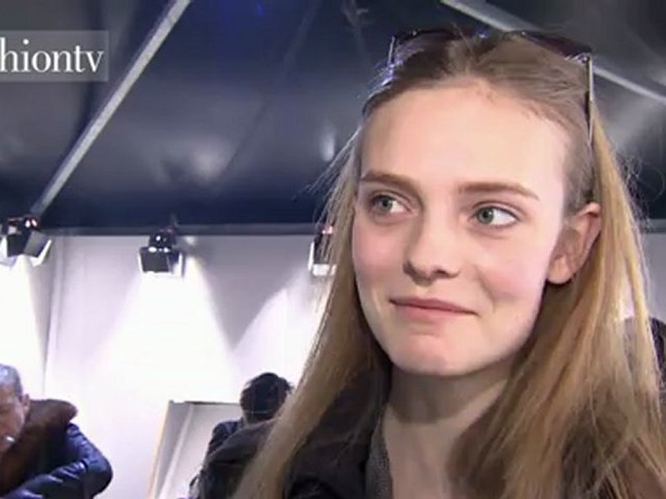 Nimue Smit - Model Talk at Fall 2012 FW | FashionTV