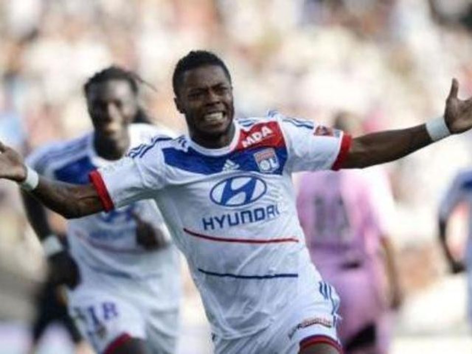 But Michel BASTOS (65ème) - Olympique Lyonnais - ESTAC Troyes (4-1) - saison 2012/2013