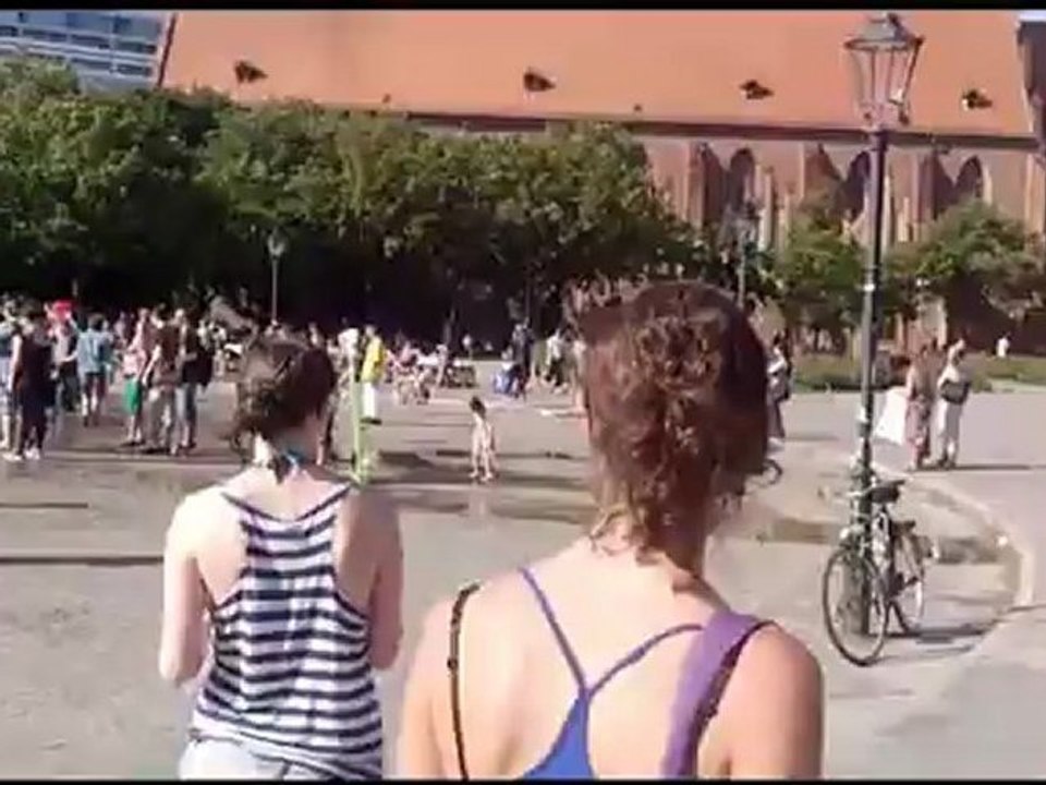 Free pussy riot - marlonski music berlin ("dragonfly") solidarity