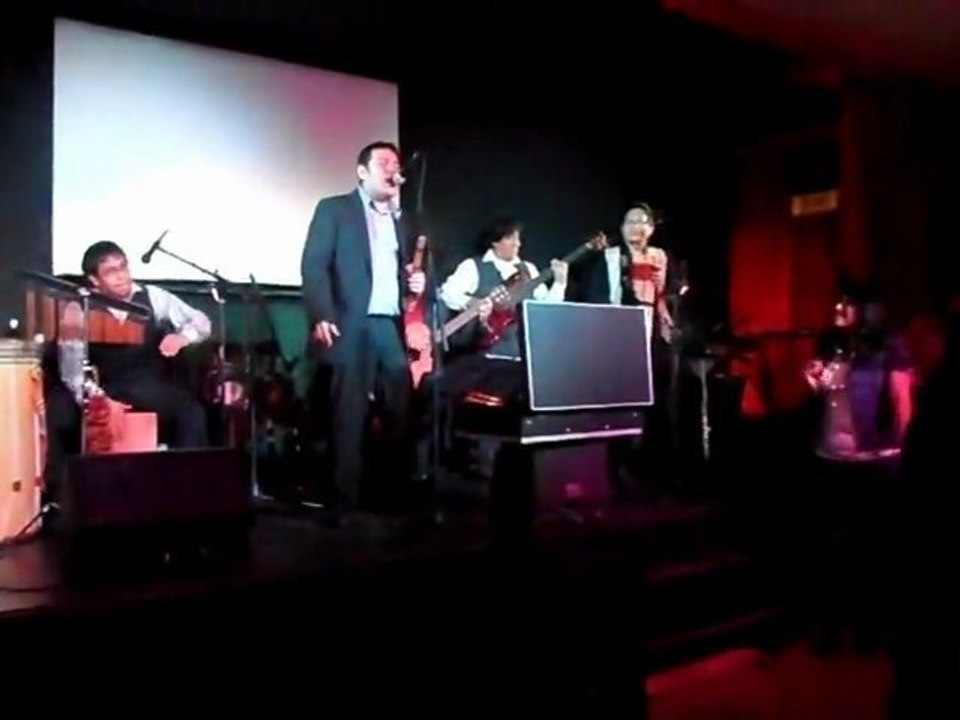 Pueblo sur (hd) - caporales 1