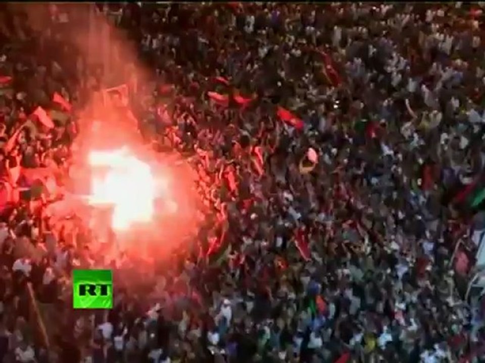 Night video of rebels in Tripoli's Green Square, celebrations in Benghazi