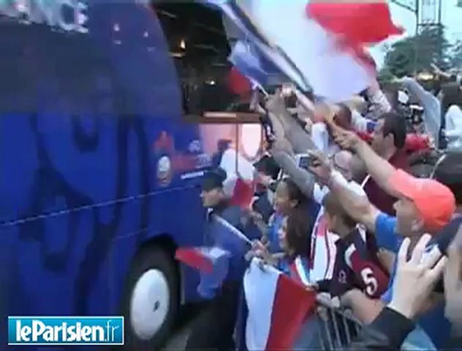 Les supporters déçus par l'arrivée des Bleus