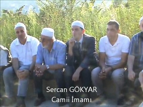 2012 Ramazan Bayramı Arifesi Mezarlıkta Dua
