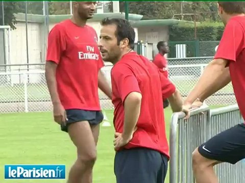 Giuly voit le PSG pas très loin du trio de tête