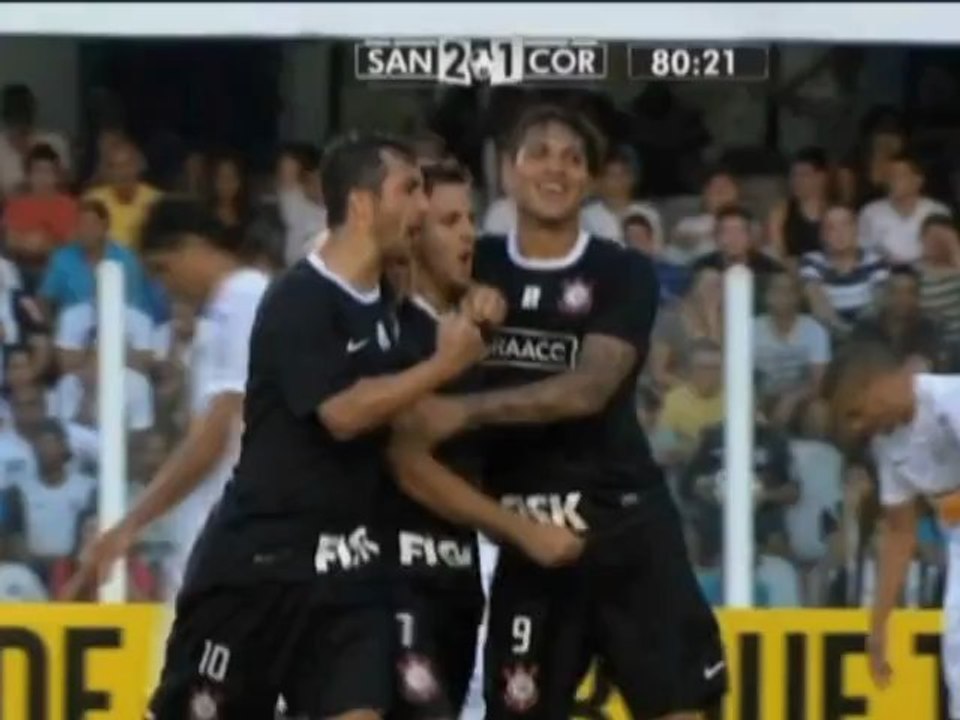 Brasileiro: Fünf Tore Santos siegt im Klassiker