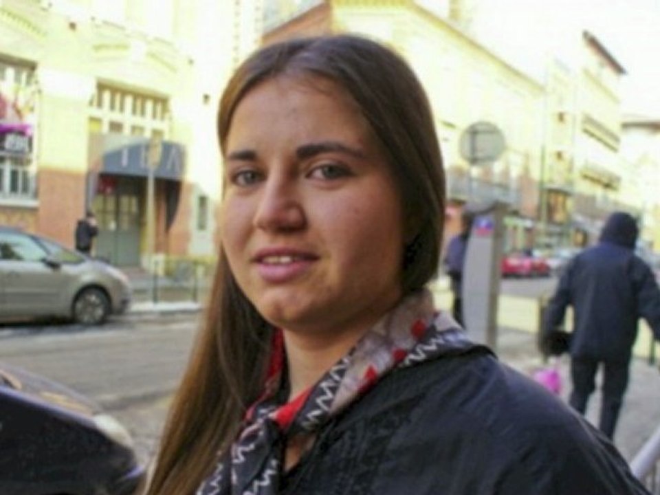 Interview d'Anne-Sophie, jeune militante des Jeunes pop 31 par le site Carré d'Info