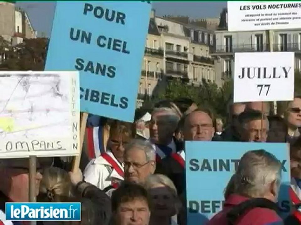 Nuisances aériennes : Yves Duteil endosse son écharpe de maire