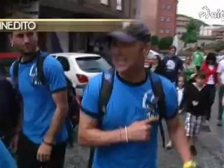 Inédito: el cubano no pasa desapercibido en Mungia