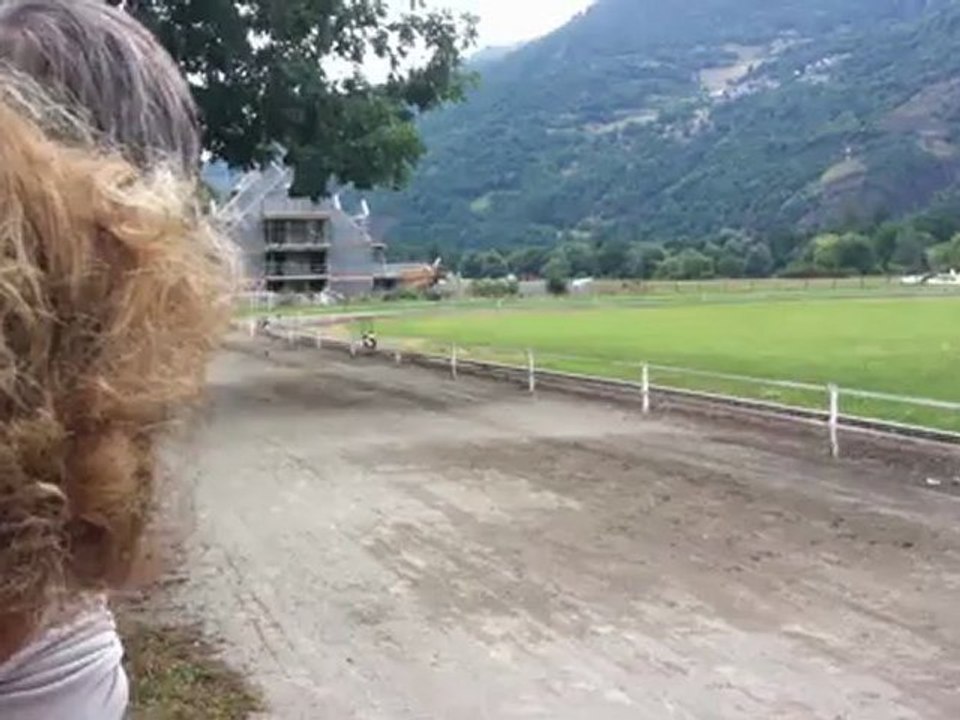 Course de lévriers à Luchon