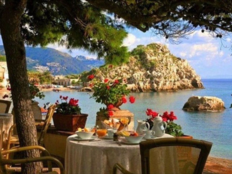 Yemin ettim bir kere dönmem bunu bil