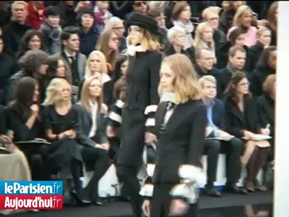 Défilé Chanel : Karl, Claudia et des talons aiguilles