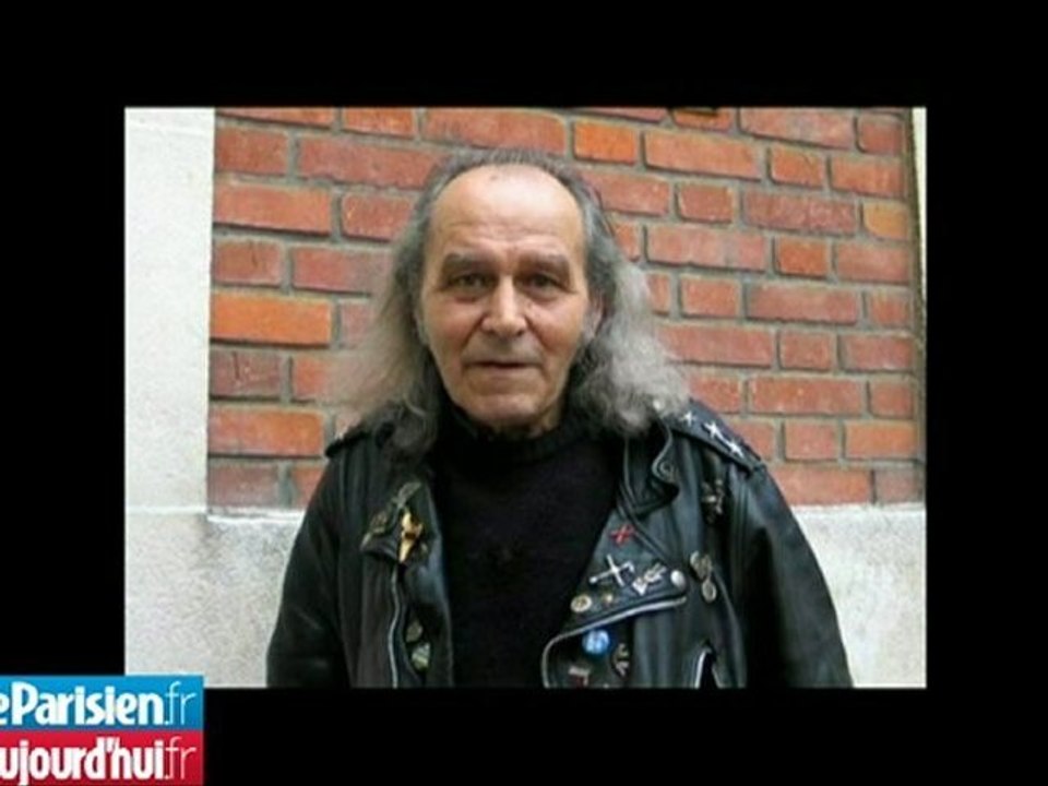 Le  curé des loubards défend le préservatif