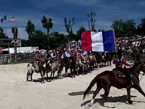 Equiblues la parade vue de l'intérieur