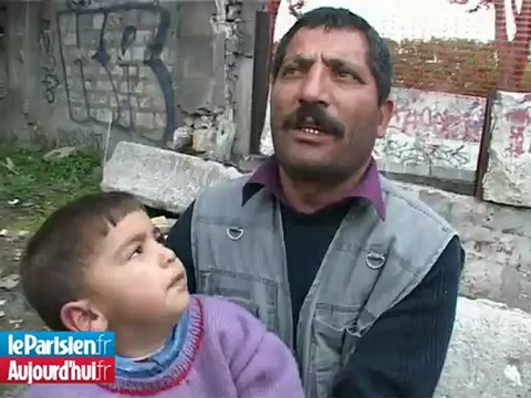 Des tentes d'urgence pour les Roms sinistrés