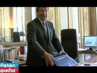 Baccalauréat : la leçon de Français avec Darcos