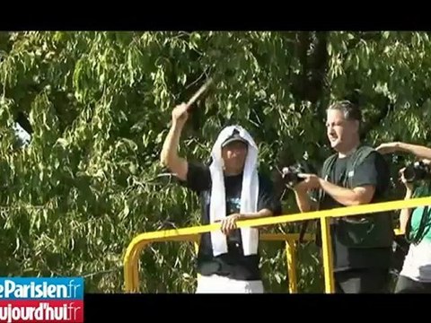 Nus dans les vignes contre le réchauffement climatique