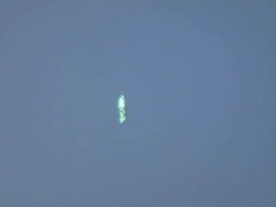 UFO "cigare"1080P HD