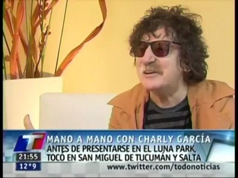 Charly Garcia - entrevista Bebe Contepomi (TN 2012)