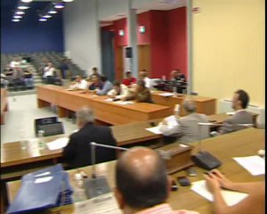 POLITICA: A MATERA FERIE POCO UTILI 21-8-2012