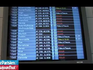 Bloqués à Roissy pour le réveillon de Noël